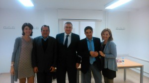 Tribunal de Tesis, de izquierda a derecha: la Profra. Fuentes Soriano, el Prof. Gimeno Sendra, el ahora Doctor D. Pedro Eugenio Monserrat Molina, el Prof. María Asencio Mellado y Profra. López Yagües. 